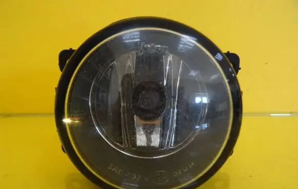 Renault Megane II Front fog light 8200074008