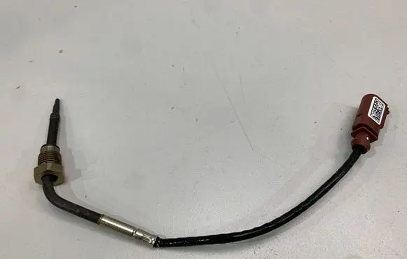 Audi A8 S8 D5 Exhaust gas temperature sensor 8W0906088AE