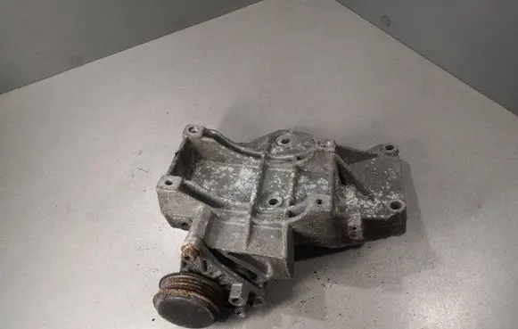 Audi A6 S6 C5 4B Engine mounting bracket 058260885 523940