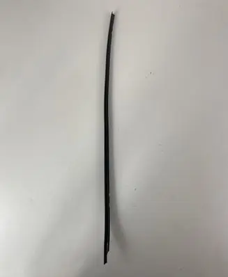 Volkswagen Touareg I Windshield trim