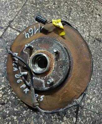Chevrolet Epica Front wheel hub