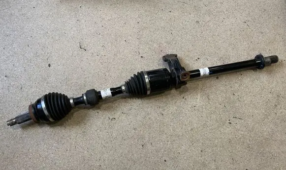KIA Sorento IV Front driveshaft 49501P2050 49560P2000