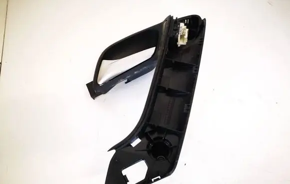 Front door interior handle