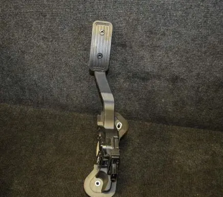 Mazda 6 Accelerator throttle pedal