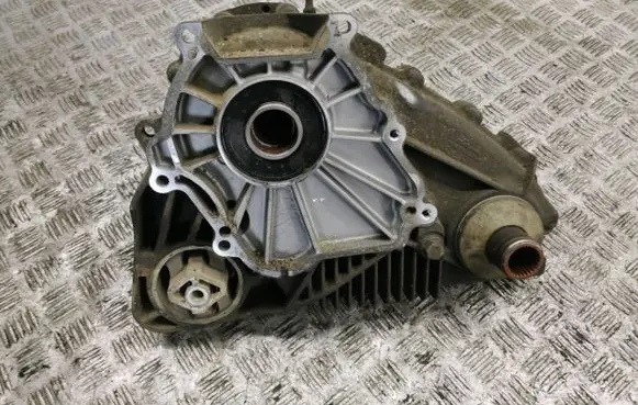 BMW X5 E53 Gearbox transfer box case 