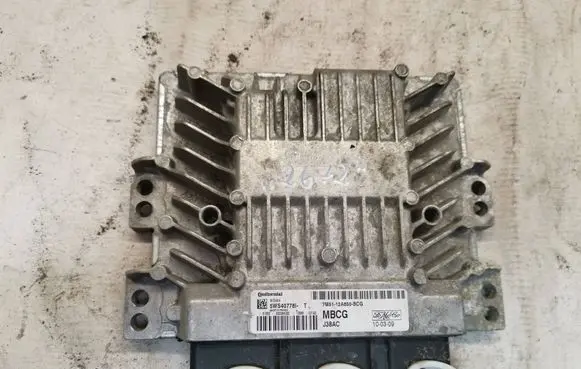 Ford Focus Engine control unit/module 7M5112A650BCG 5WS40778L