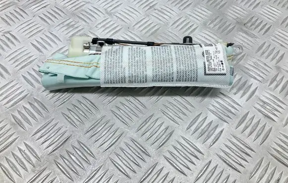 Audi Q3 8U Seat airbag 8U0880241A