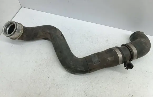Mercedes-Benz E W211 Engine coolant pipe/hose A2115015682 2115015682