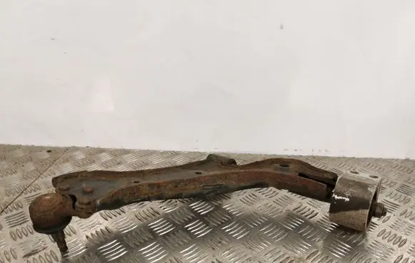 Chevrolet Captiva Front lower control arm/wishbone
