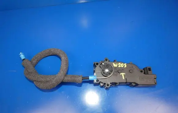 Mercedes-Benz C W205 Tailgate/trunk/boot lift motor A2047500060 6PN00942400 2042015044