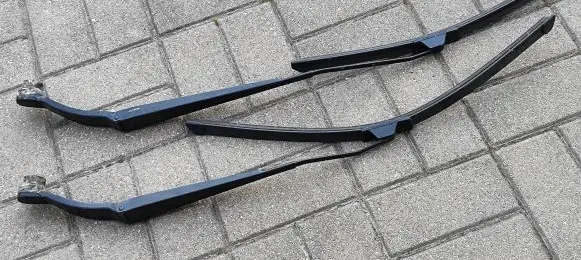 Subaru Legacy Front wiper blade arm 7848 7847