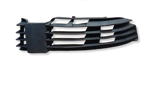 Volkswagen PASSAT B5.5 Front bumper lower grill 3B0853666H