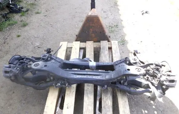 Lexus CT 200H Rear suspension assembly kit set 