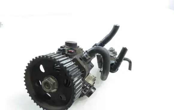 Alfa Romeo 147 Fuel injection high pressure pump 0055205935 0445010150 0928400680