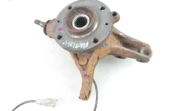 Peugeot 308 Front wheel hub spindle knuckle