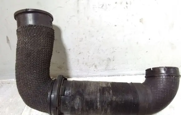 KIA Sorento Air intake duct part 282003E000