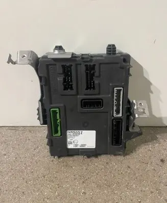 Nissan X-Trail T32 Comfort/convenience module 284B14CB3B 51000140830021