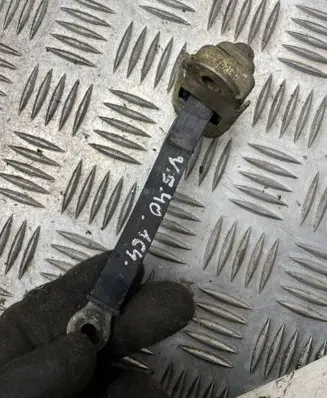 Volvo S40, V40 Front door check strap stopper 