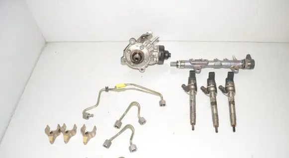 BMW 2 F45 Fuel injection system set 8511630 13538511630 13538511631