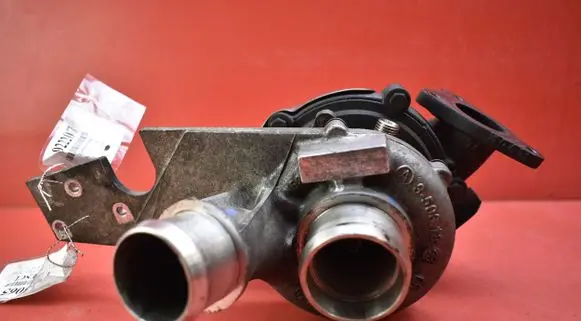 Audi A8 S8 D3 4E Turbo system vacuum part 057145722N