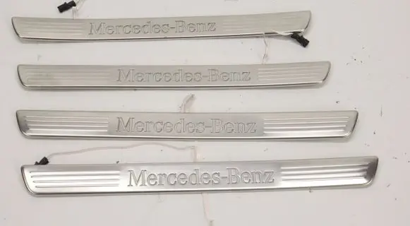 Mercedes-Benz GLS X167 Other interior part A1676861500