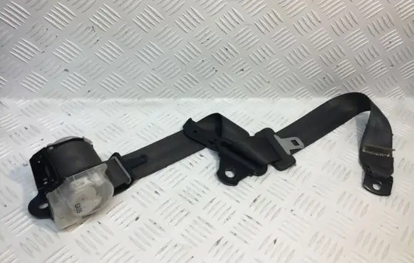 Mitsubishi Pajero Sport I Rear seatbelt NSB053FR28
