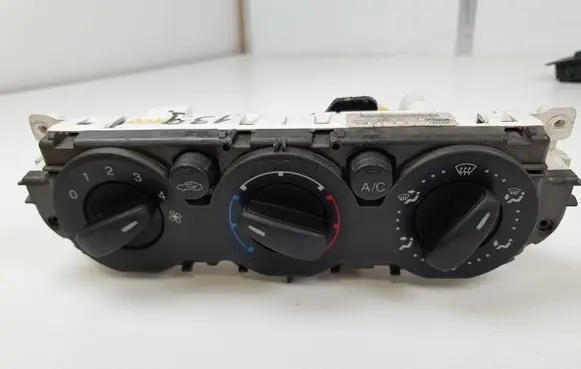 Ford Mondeo MK IV Climate control unit 6G9119980BF