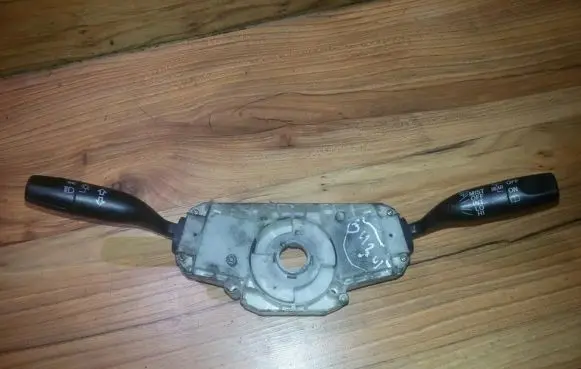 Honda HR-V Wiper turn signal indicator stalk/switch m18620