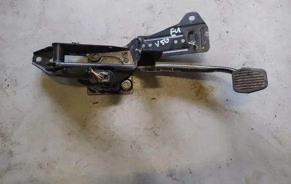 Volvo V50 Brake pedal 