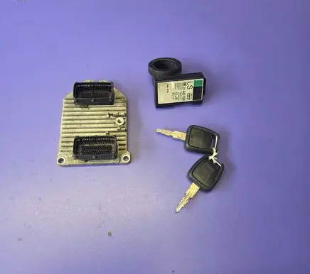 Opel Zafira A Engine ECU kit and lock set 55351752 5WK91727 S0300704