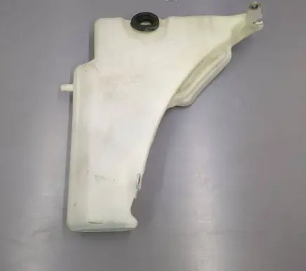 Audi A4 S4 B8 8K Windshield washer fluid reservoir/tank 8T0955453C