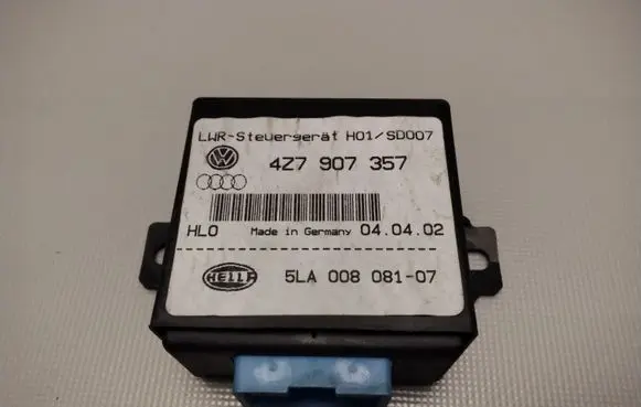 Audi A4 S4 B5 8D Light module LCM 4Z7907357