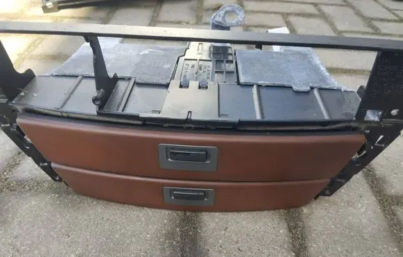 BMW 7 E65 E66 Dashboard storage box/compartment 7032886 311520700