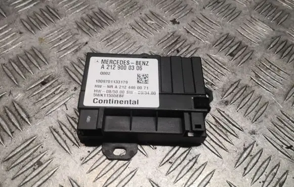 Mercedes-Benz E W212 Fuel injection pump control unit/module 2129000306 A2129000306