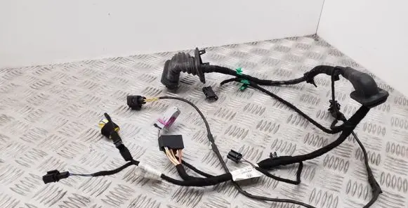 Volkswagen Scirocco Front door wiring loom 1K8971121T