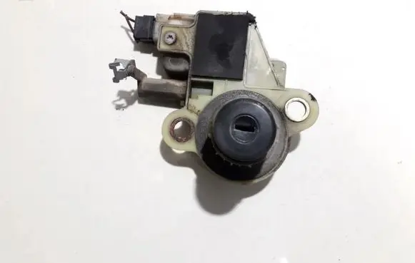 Renault Laguna I Tailgate exterior lock 