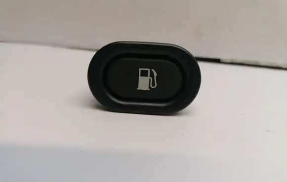 Saab 9-5 Fuel tank opening switch 4617544 156797