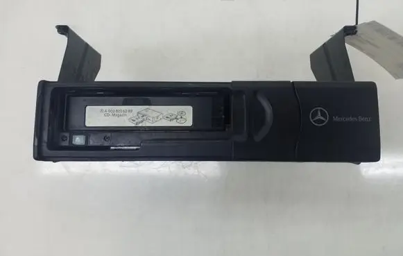 Mercedes-Benz Vito Viano W639 CD/DVD changer A2038209089