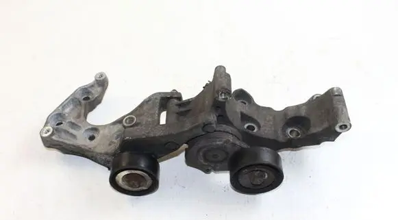 Opel Astra J Generator/alternator bracket 55565570