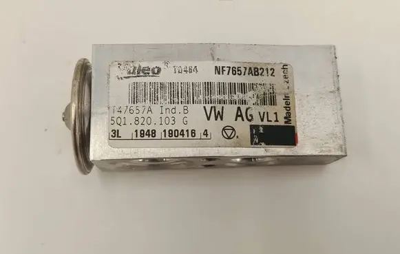 Audi A3 S3 8V Air conditioning (A/C) expansion valve 5Q0820679D 5Q1820103G T47675AA