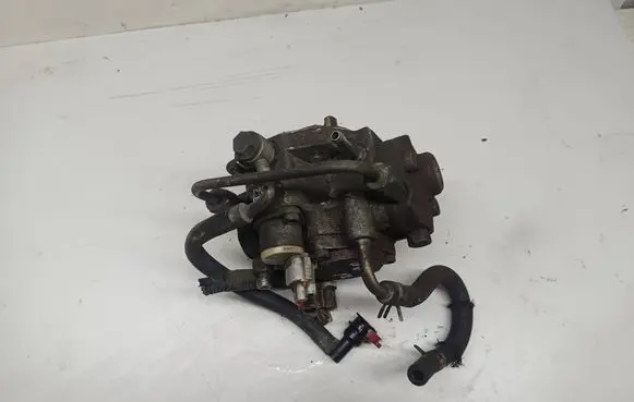 Toyota Avensis T250 Fuel injection high pressure pump 221000R020 HU2940000304