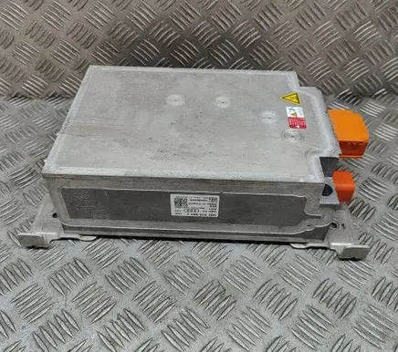 Audi A4 S4 B7 8E 8H Voltage converter inverter 5QE915684J