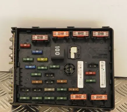 Seat Alhambra (Mk2) Fuse box set