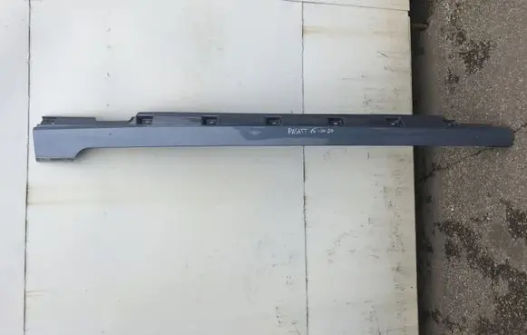 Volkswagen PASSAT B8 Sill 3G0853857
