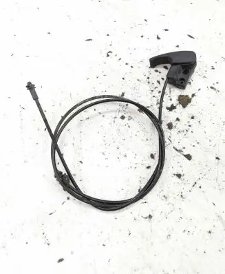 Audi TT Mk1 Engine bonnet (hood) release handle 1H1823533