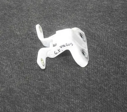 Opel Mokka Rear door lower hinge P16256