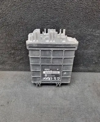 Volkswagen Golf III Engine control unit/module 1H0907311K 0261203316