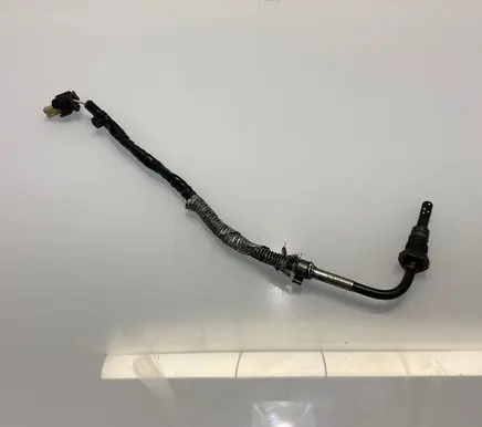 Mercedes-Benz E W212 Exhaust gas temperature sensor A0081533628 0081533628