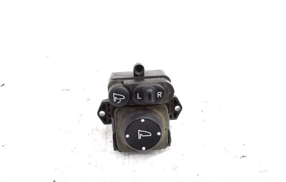 Honda CR-V Wing mirror switch NH167L1652T