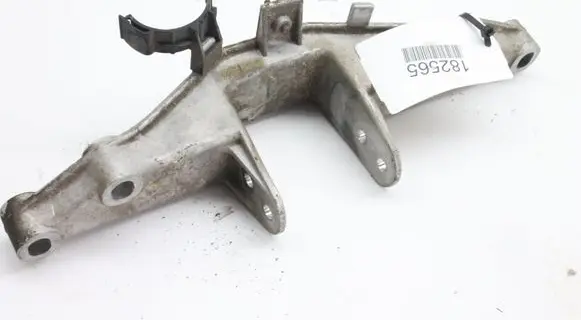 Porsche Boxster 986 Engine mounting bracket 98637530901